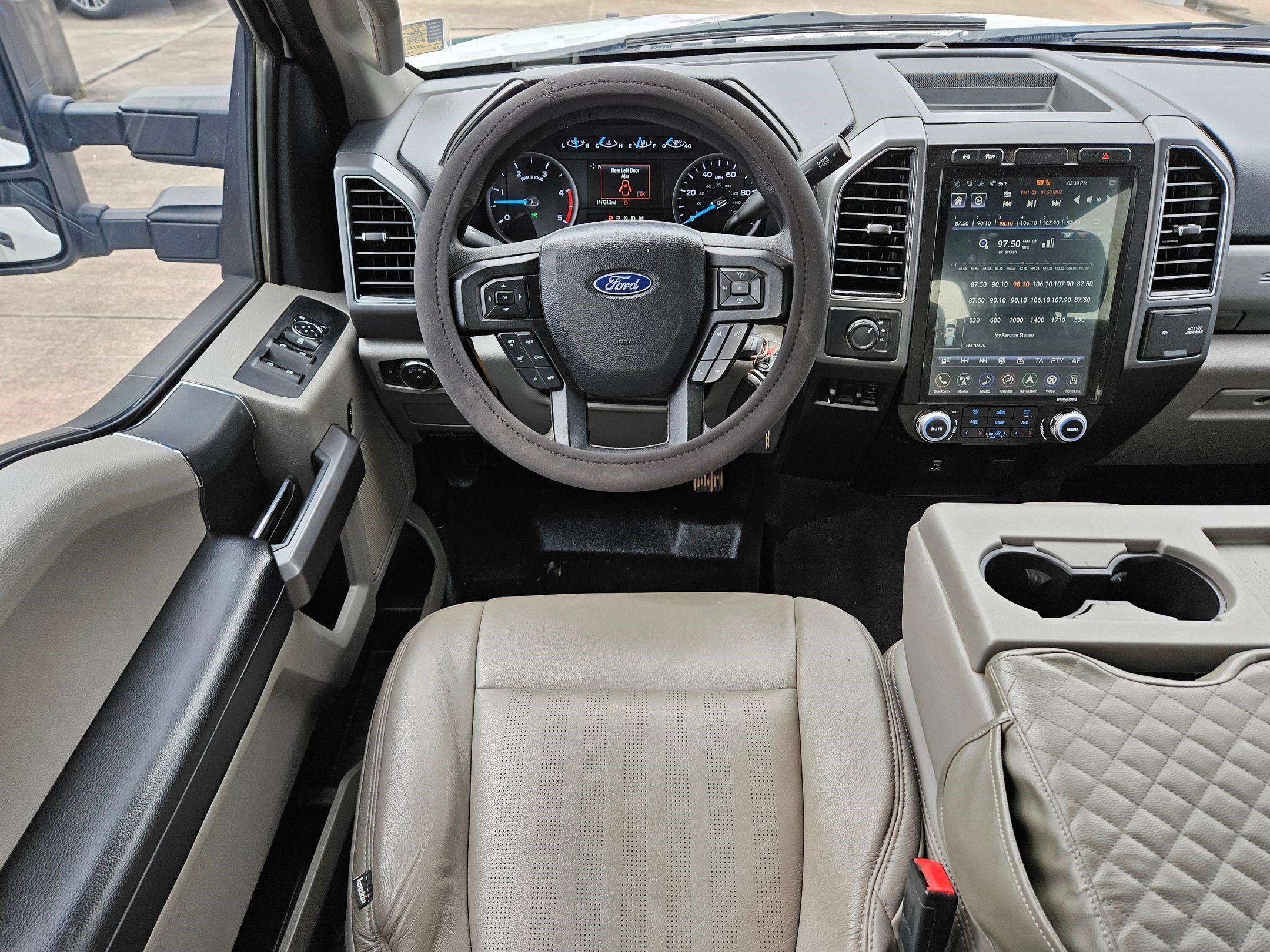 Used 2020 Oxford White Ford XLT image 22