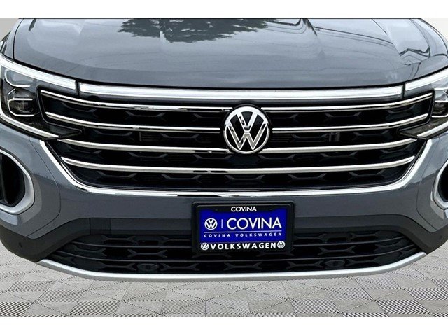 New 2026 Pure Gray Volkswagen 2.0T SE W/TECHNOLOGY image 34