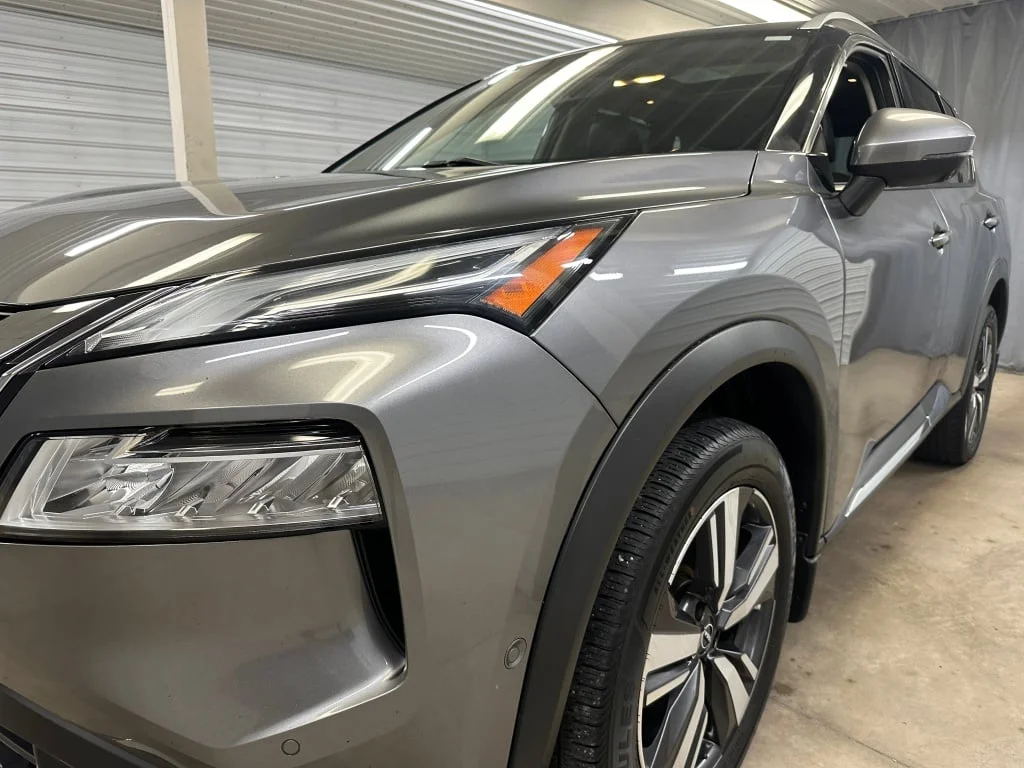 Certified Used 2022 Gun Metallic Nissan Platinum image 35