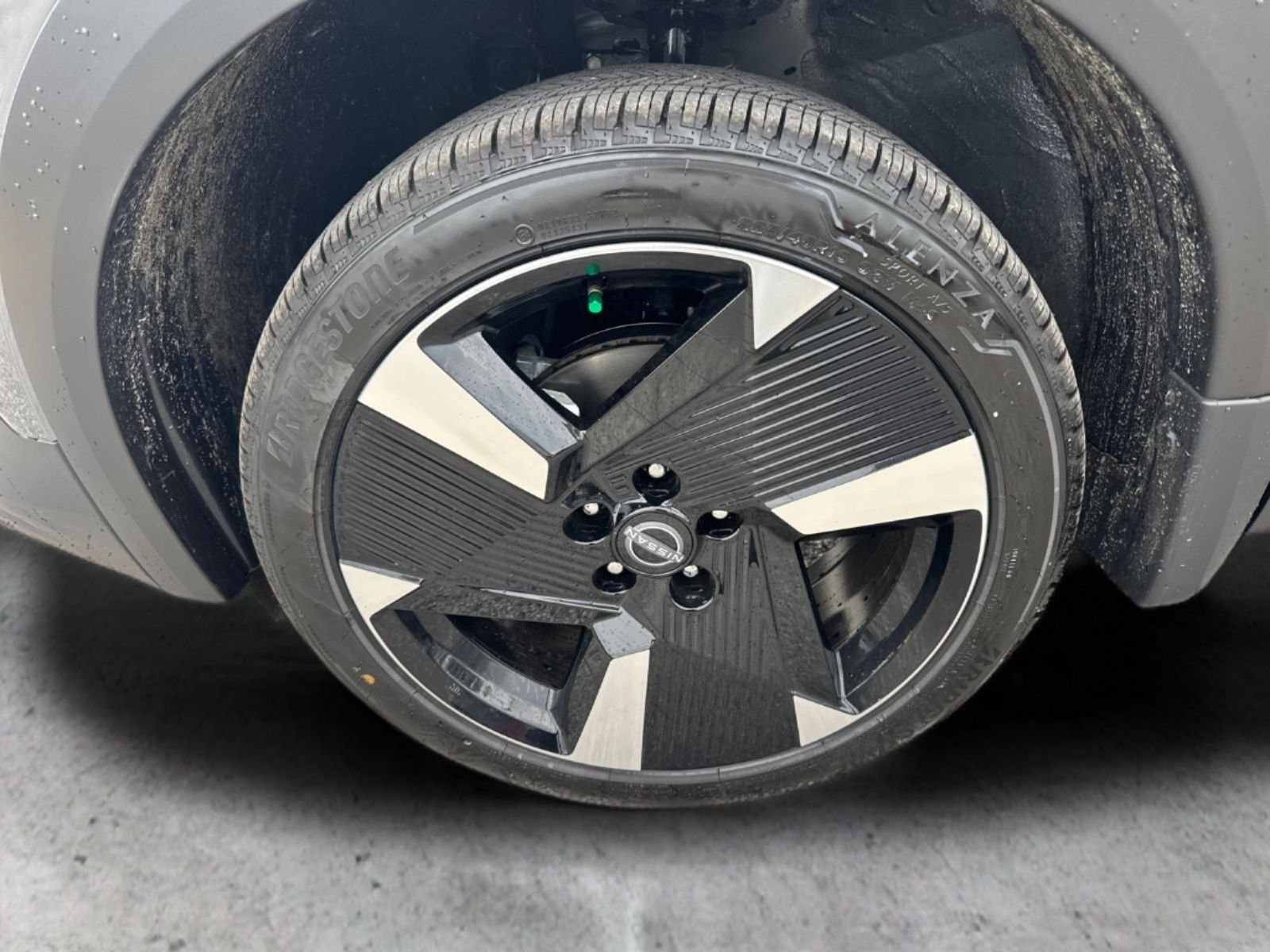 2026 Nissan KICKS SR - Photo 12