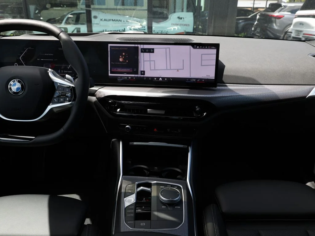 2026 BMW 3 Series 330i - Photo 27