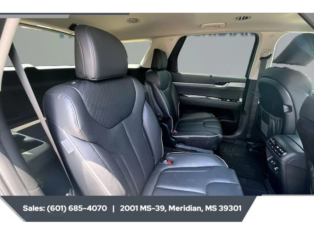 Used 2025 Steel Graphite Hyundai SEL Premium 7P image 20
