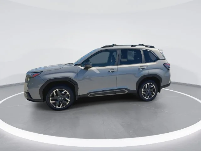 Used 2025 Beige Subaru Limited image 4