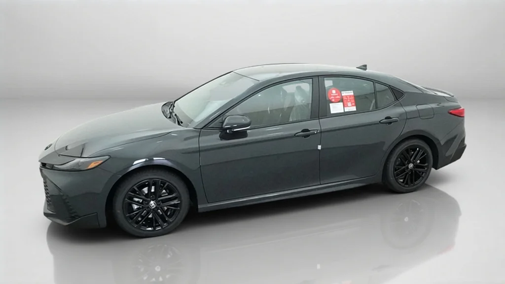 New 2027 Underground Toyota SE image 3