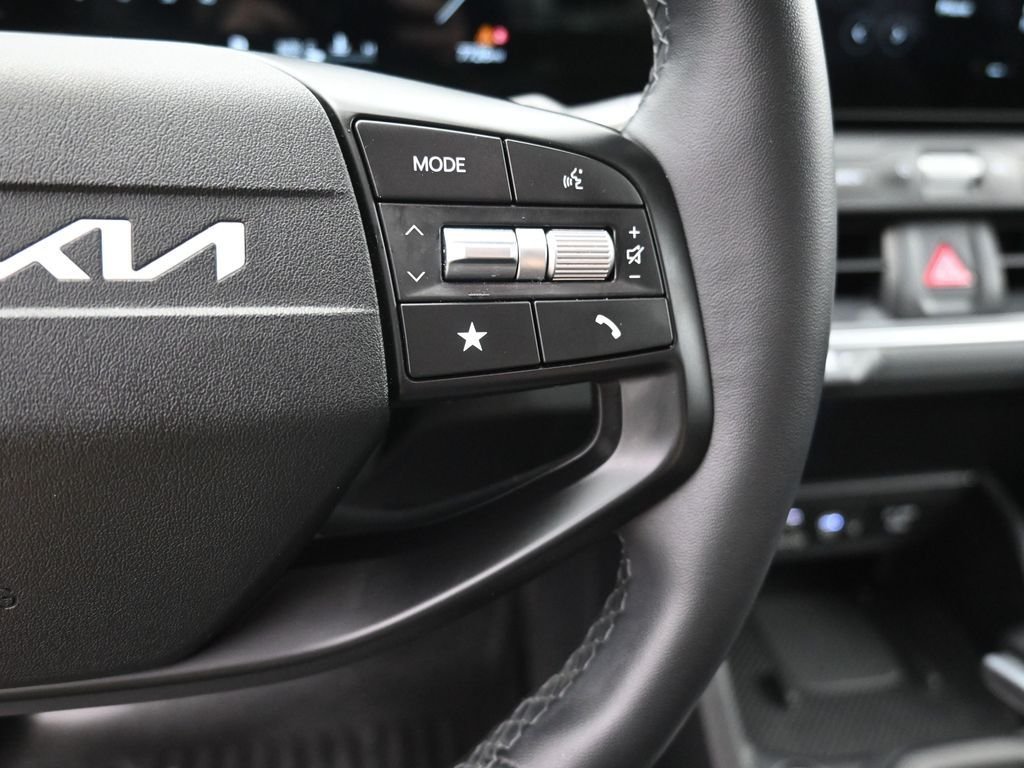 Used 2025 Blue Kia EX image 29