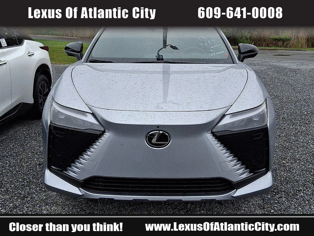 New 2026 Iridium Lexus PREMIUM AWD image 2