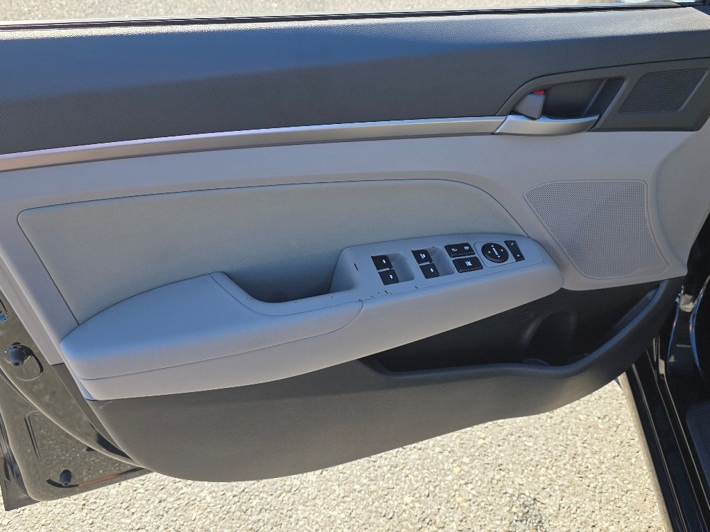 Certified Used 2018 Black Noir Pearl Hyundai Value Edition image 32