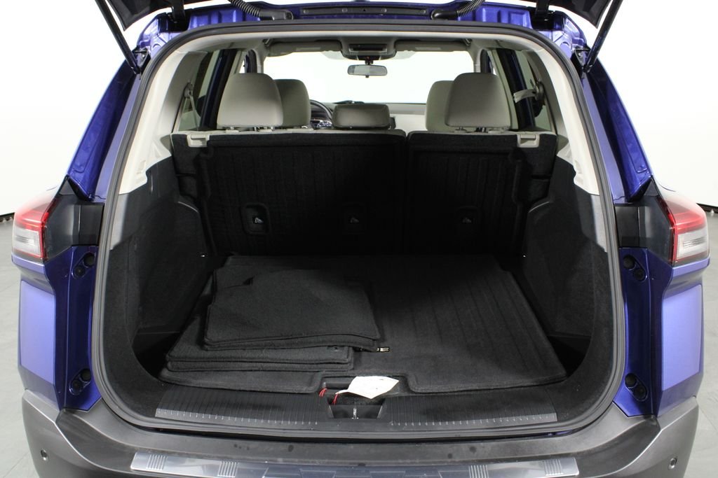 2023 Nissan Rogue SV - Photo 17