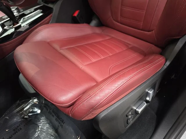 Used 2020 Glacier Silver Metallic BMW M40i image 26