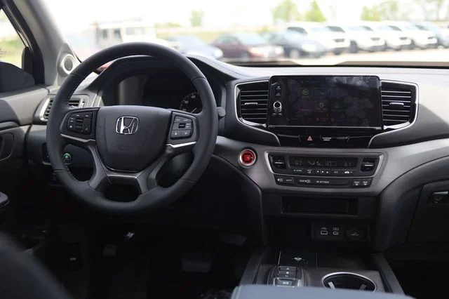 New 2026 Platinum White Pearl Honda RTL image 34