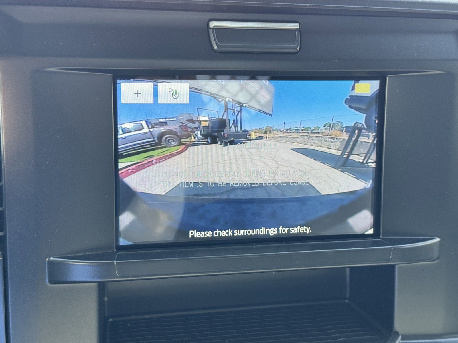 2025 Ford F-550 Super Duty Chassis Cab XLT - Photo 14