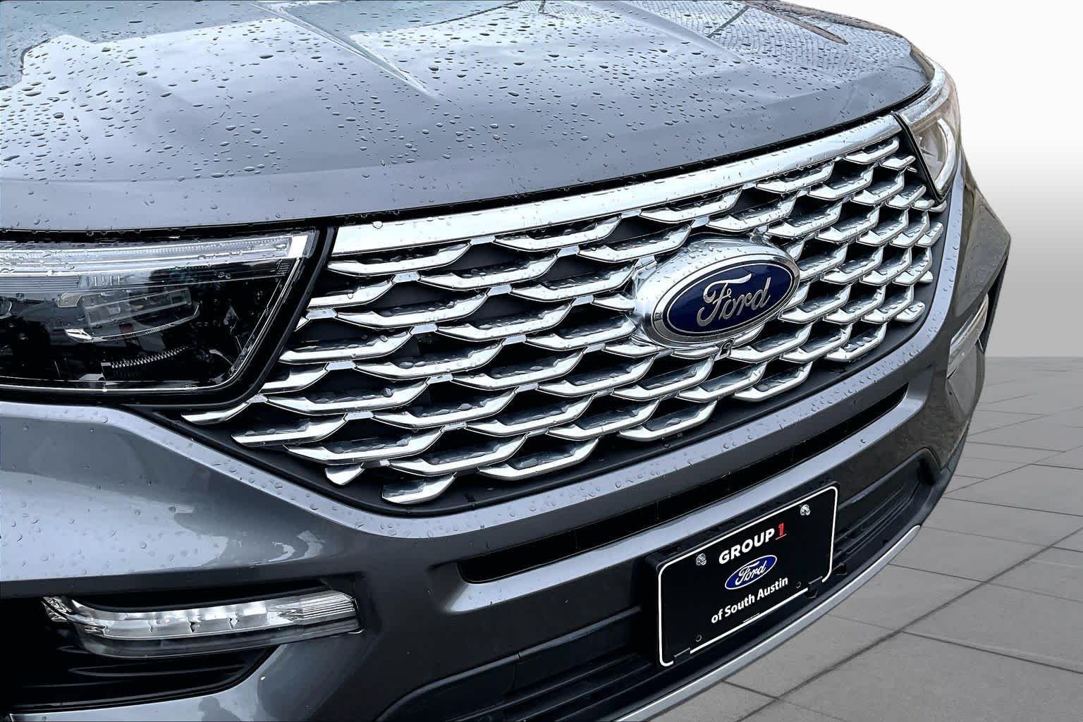 Used 2021 Carbonized Gray Metallic Ford Platinum image 30