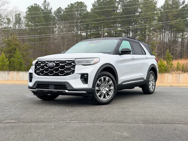 2026 Ford Explorer Platinum™