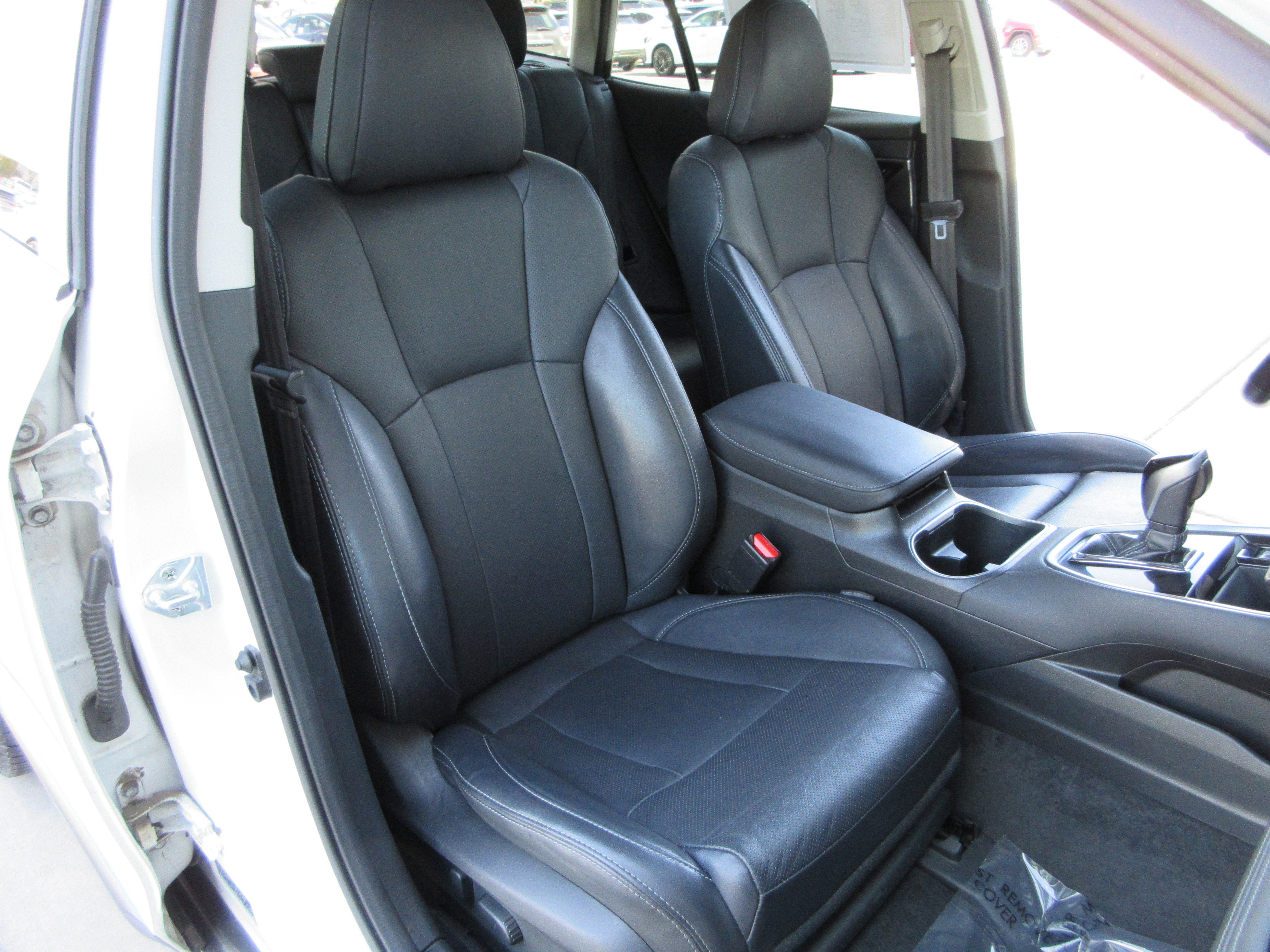 Used 2023 Crystal White Pearl Subaru Limited XT image 25