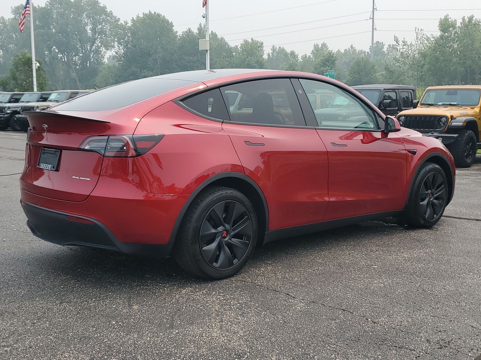 Used 2024 Red Tesla Long Range image 4