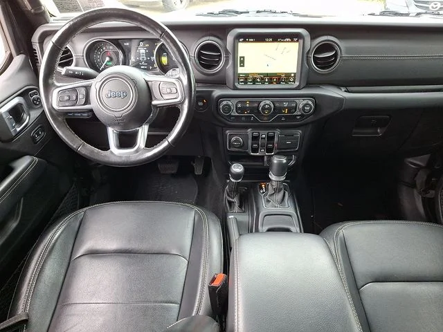 Used 2021 Black Jeep Unlimited Sahara 4xe image 15