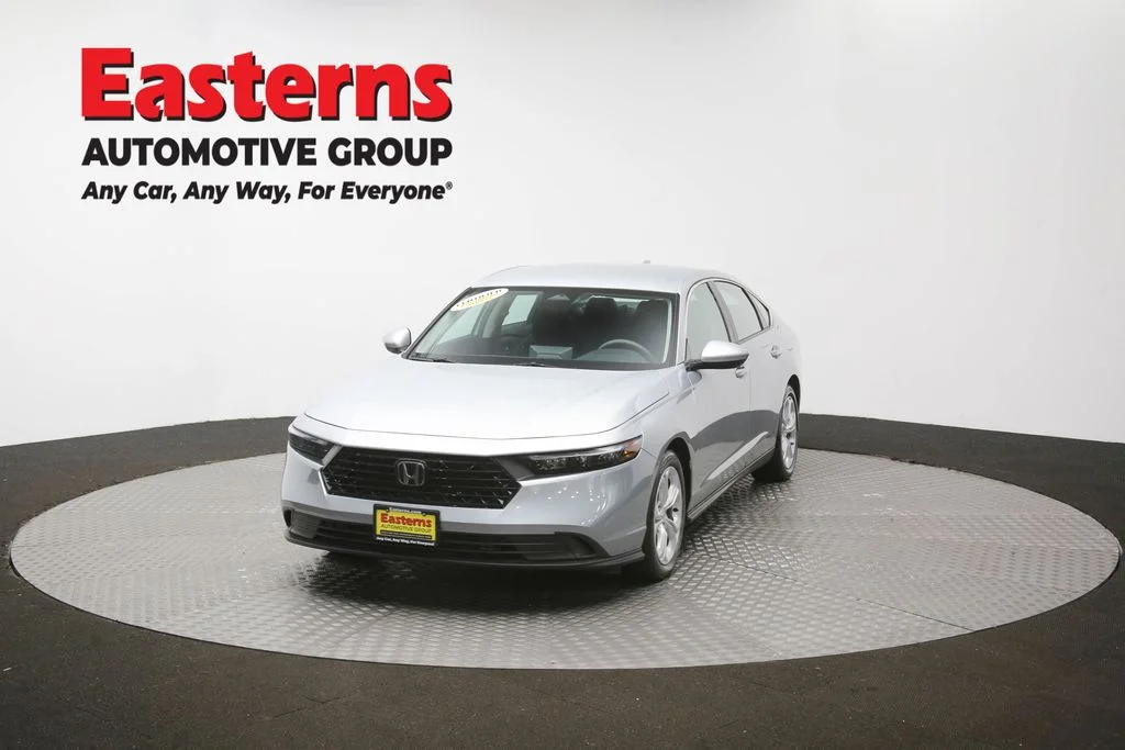 Used 2025 Silver Honda LX image 53