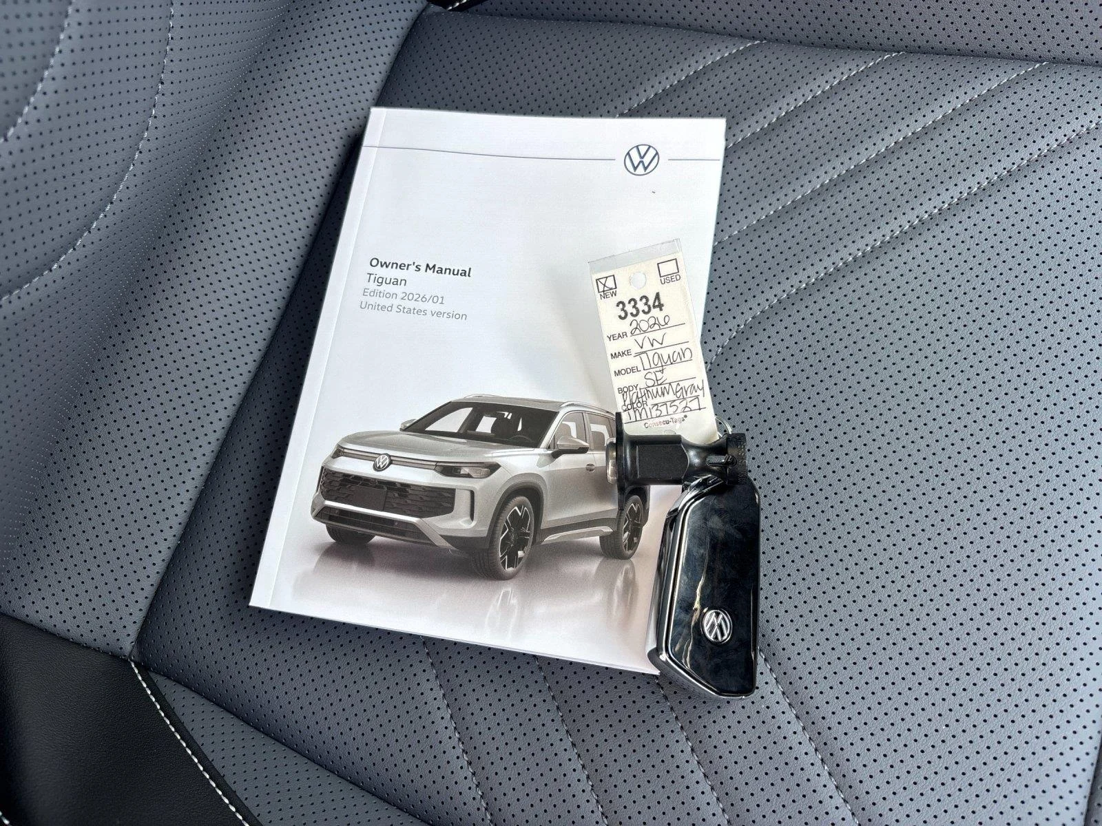 New 2026 platinum gray metallic Volkswagen SE image 41
