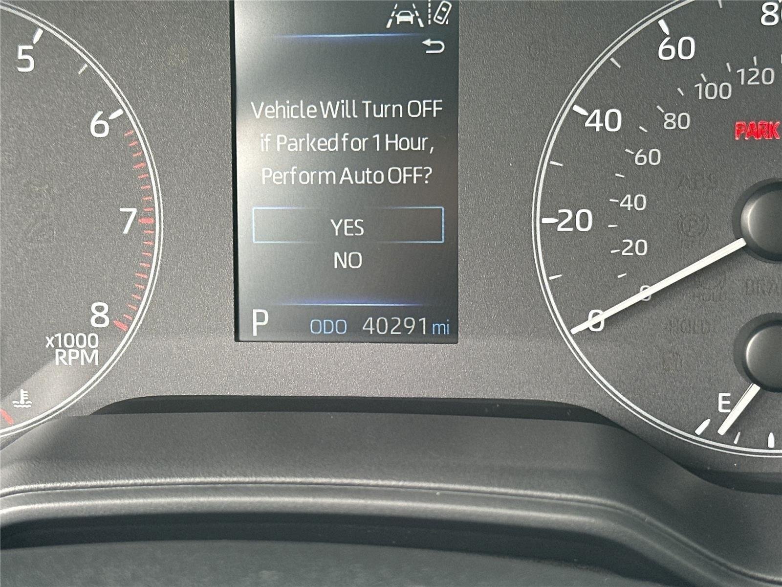 Used 2023 Sonic Silver w/Jet Black Roof Toyota Hybrid SE image 14
