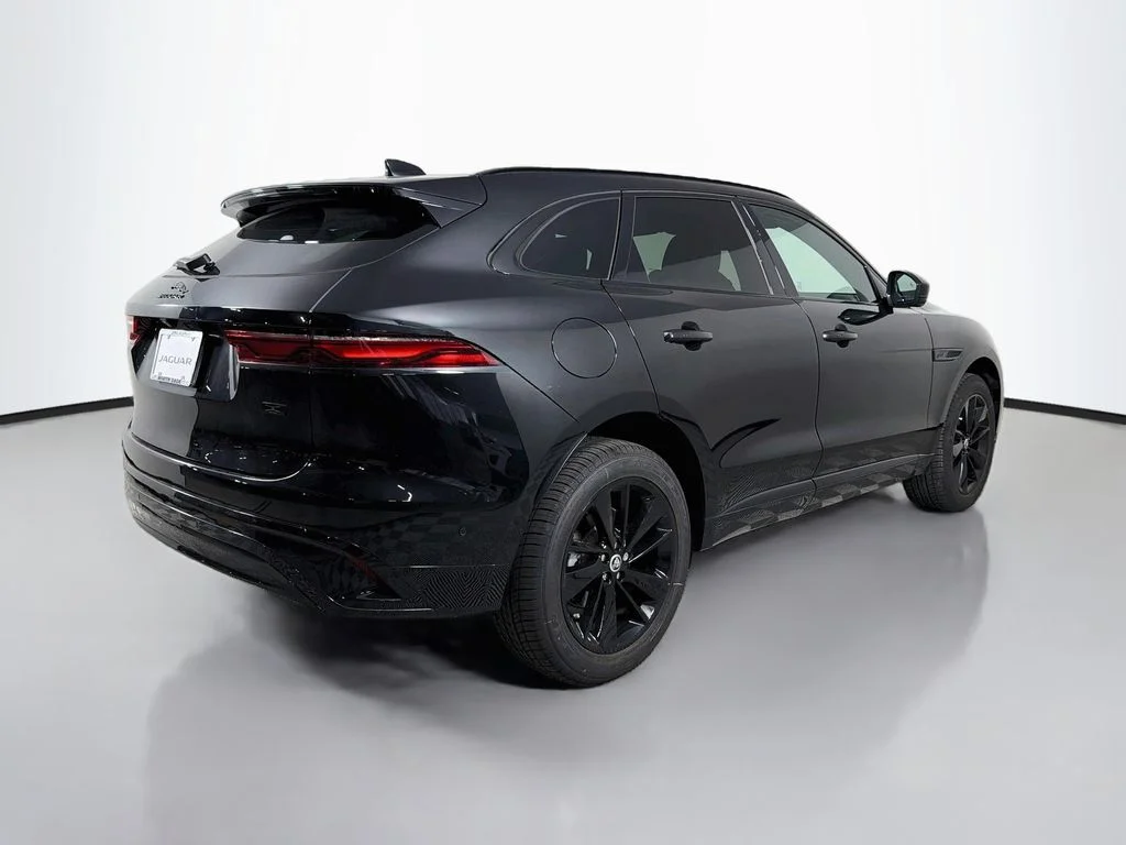 New 2026 Santorini Black Metallic Jaguar P250 R-Dynamic S image 5