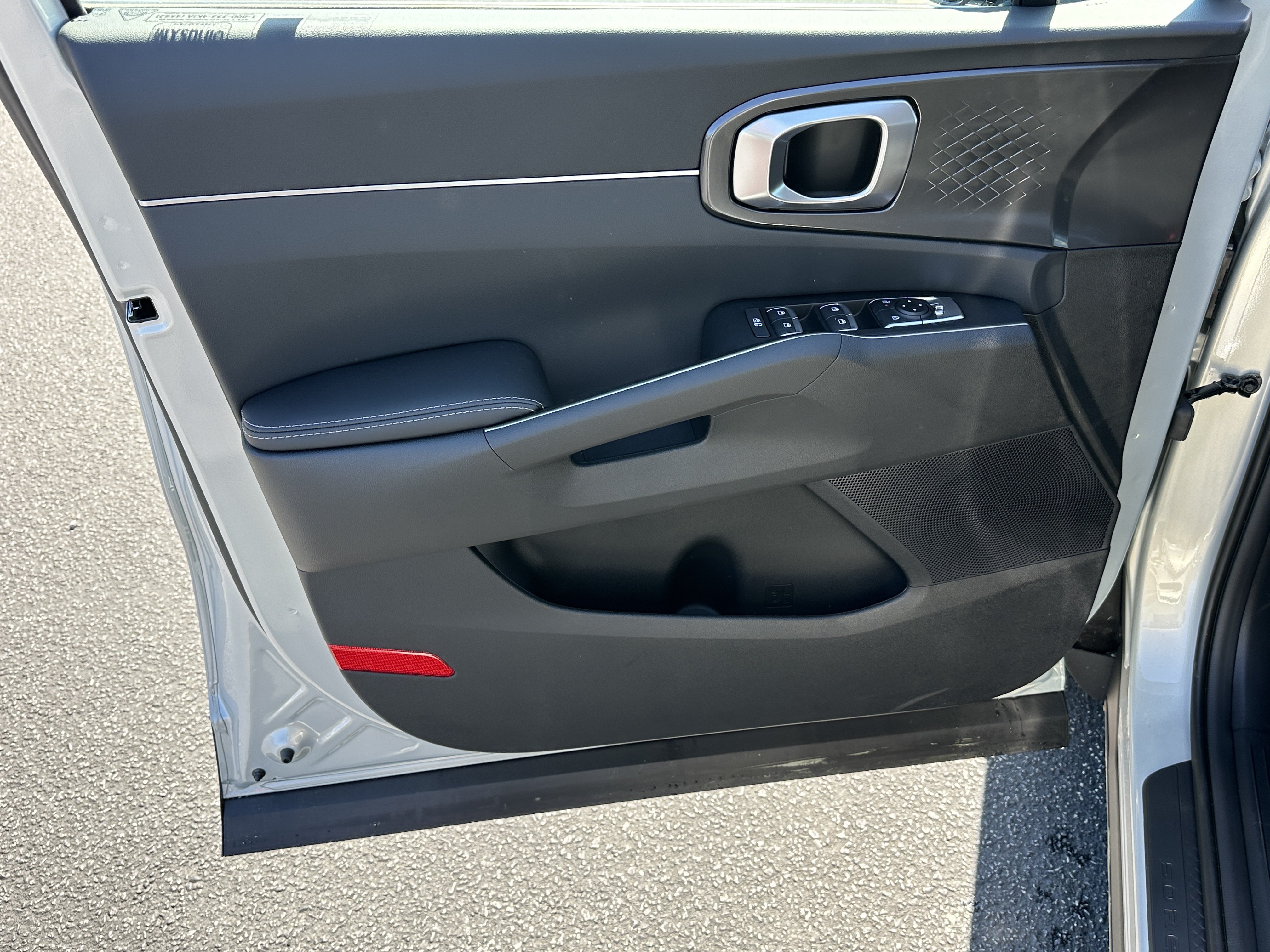 New 2026 Ivory Silver Kia S image 11