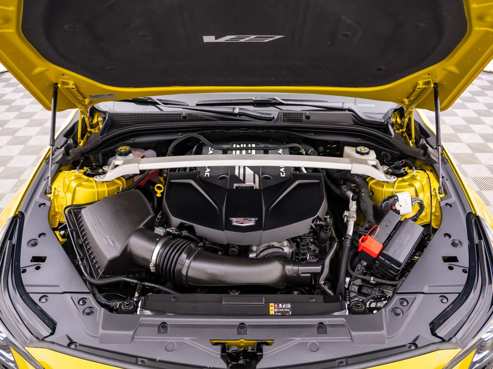 Used 2025 Yellow Cadillac V-Series image 36