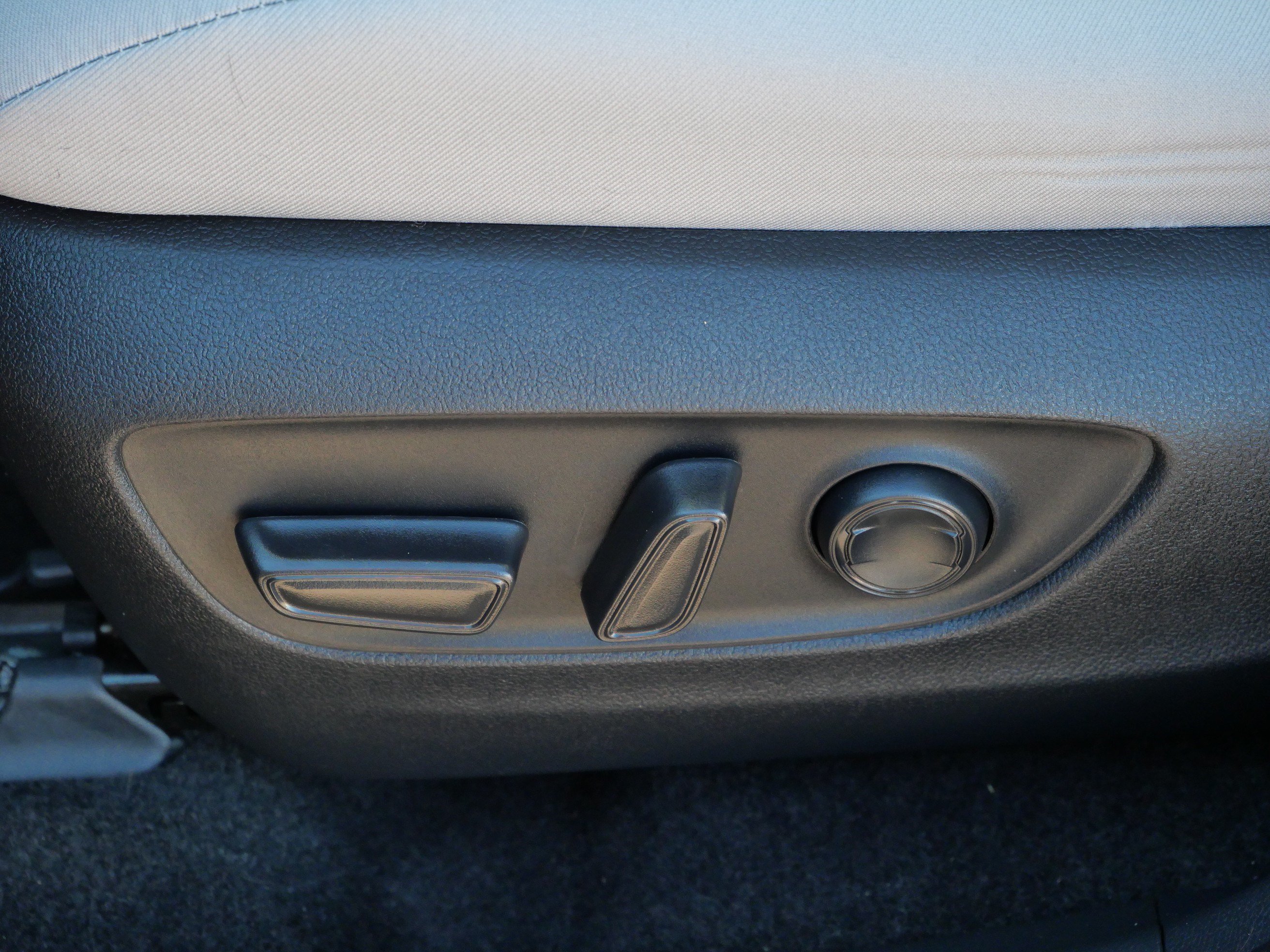 Used 2023 Magnetic Gray Metallic Toyota XLE image 19