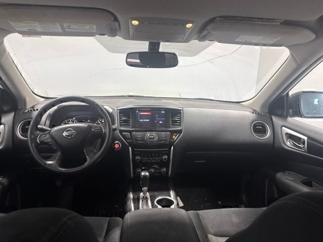 Used 2017 White Nissan SV image 18