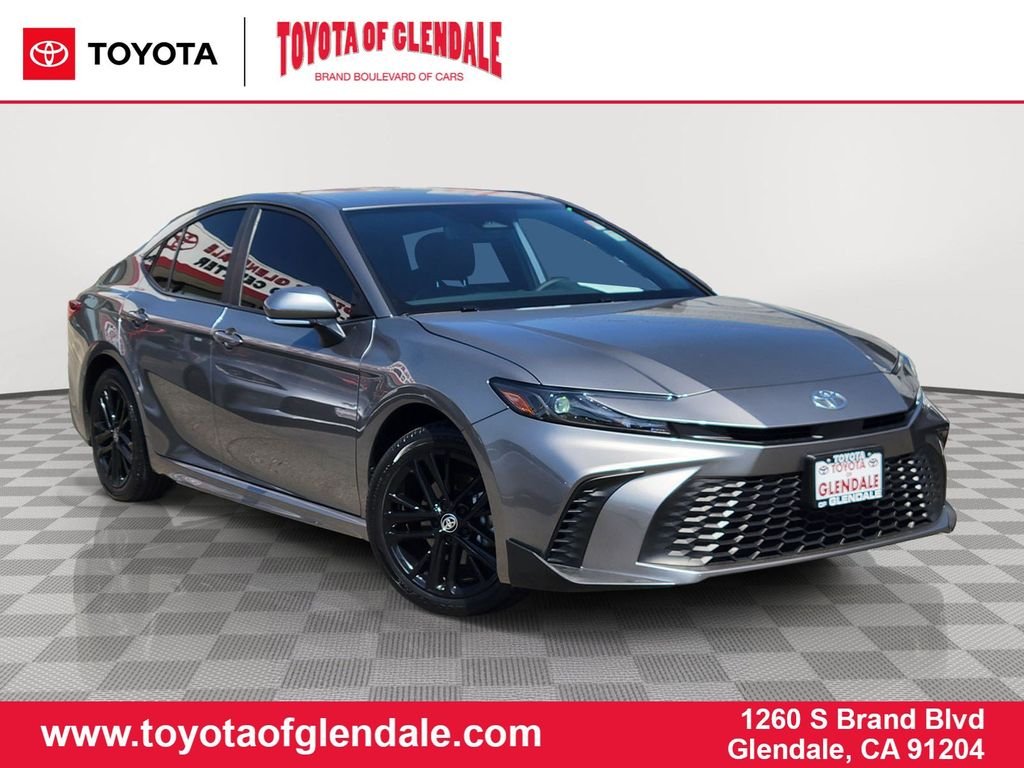 Pre-Owned 2025 Toyota Camry SE 4D Sedan in Glendale #P05476