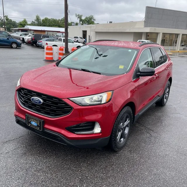 2022 Ford Edge SEL AWD's photo