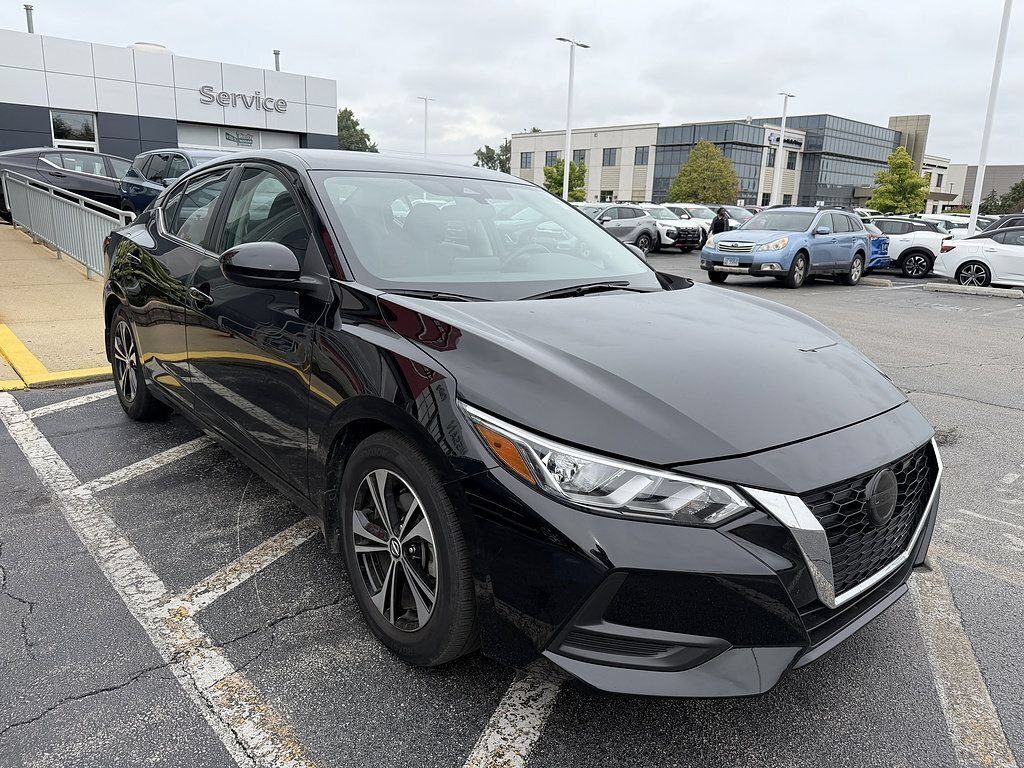 Used 2022 Super Black Nissan SV image 6