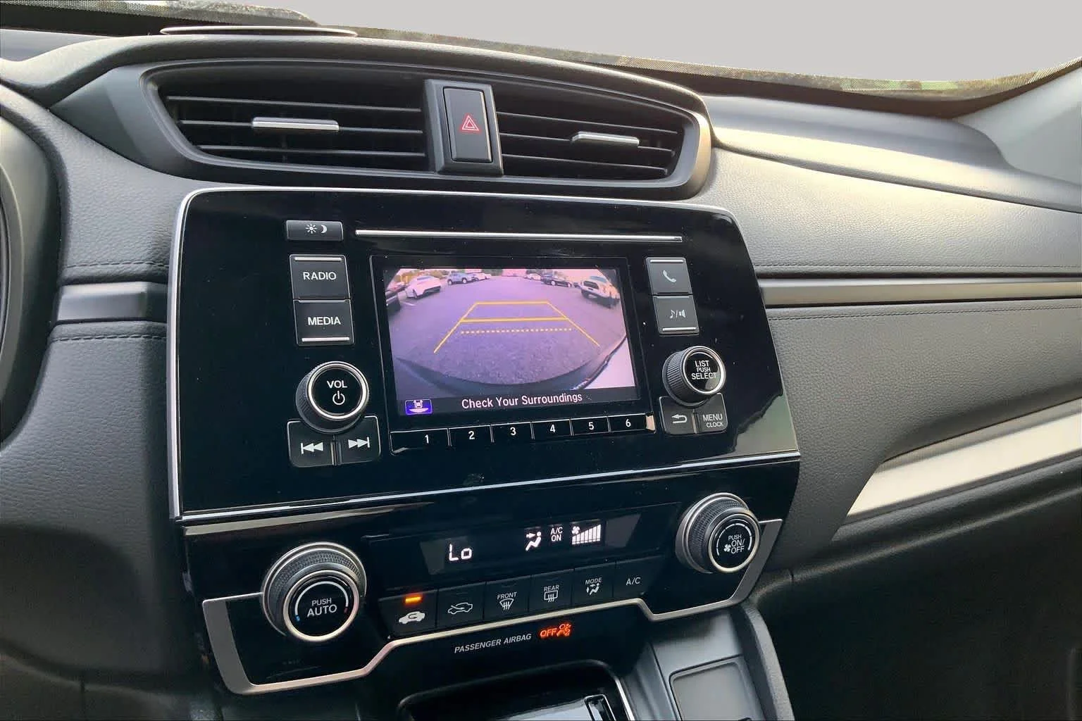 Used 2020 Lunar Silver Metallic Honda LX image 27