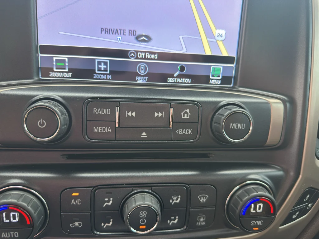 Used 2017 Onyx Black GMC Denali image 24