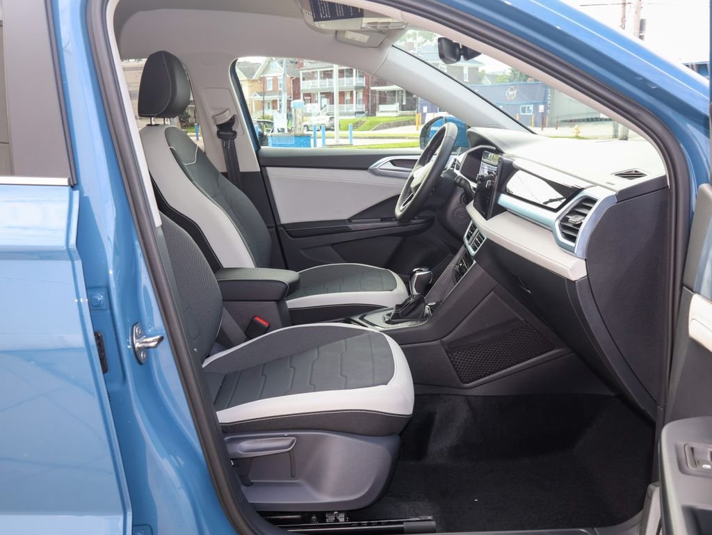 New 2026 Blue Volkswagen 1.5T SE image 27