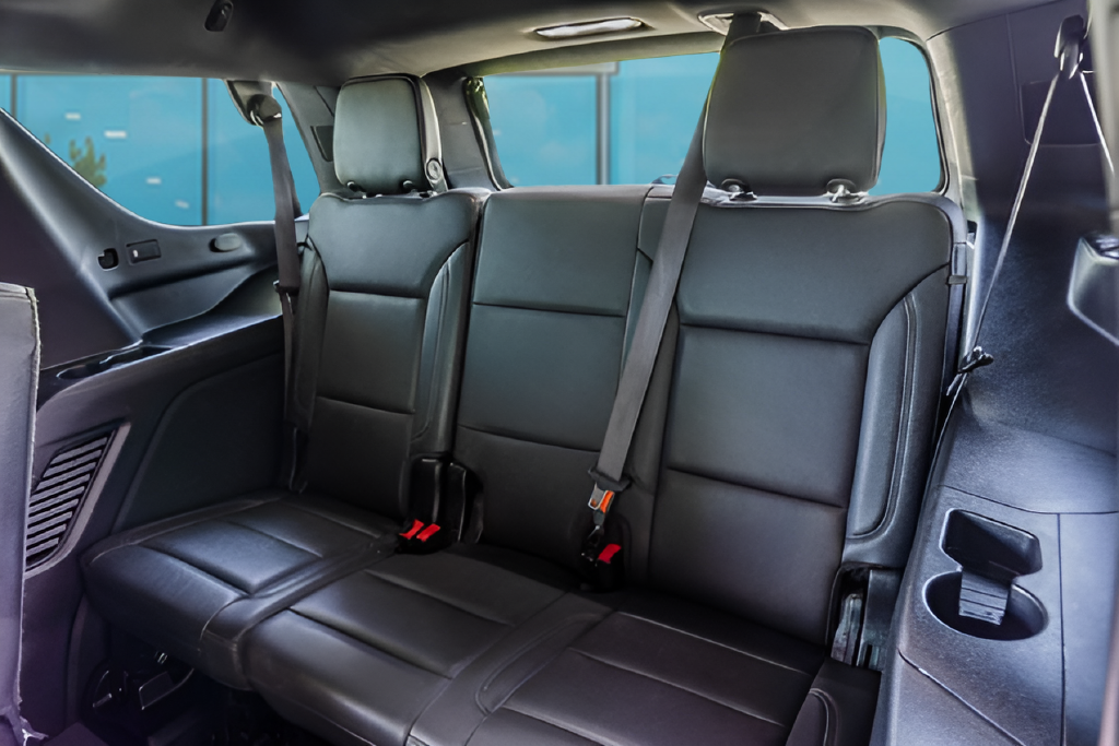Used 2024 Green Chevrolet LT image 41
