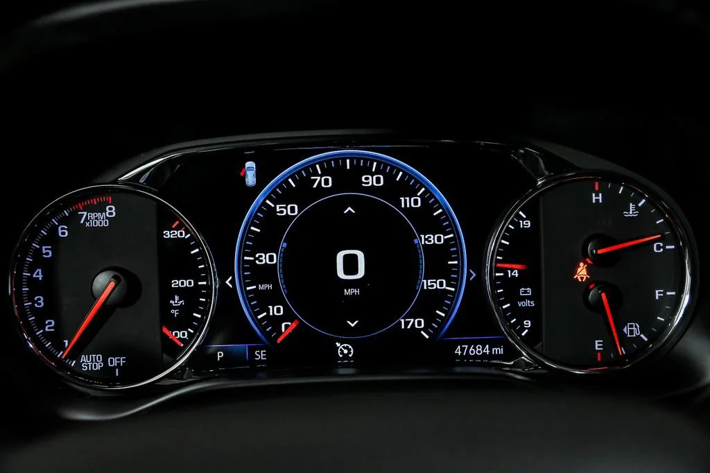 Used 2022 Ebony Twilight Metallic GMC Denali image 19