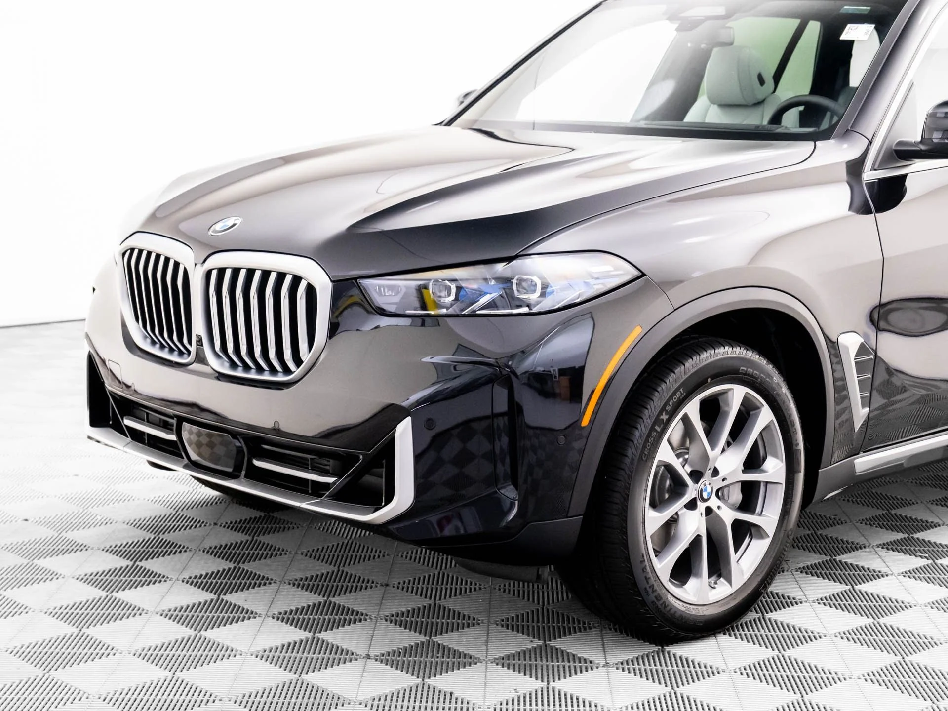 Certified Used 2026 Black BMW xDrive40i image 34