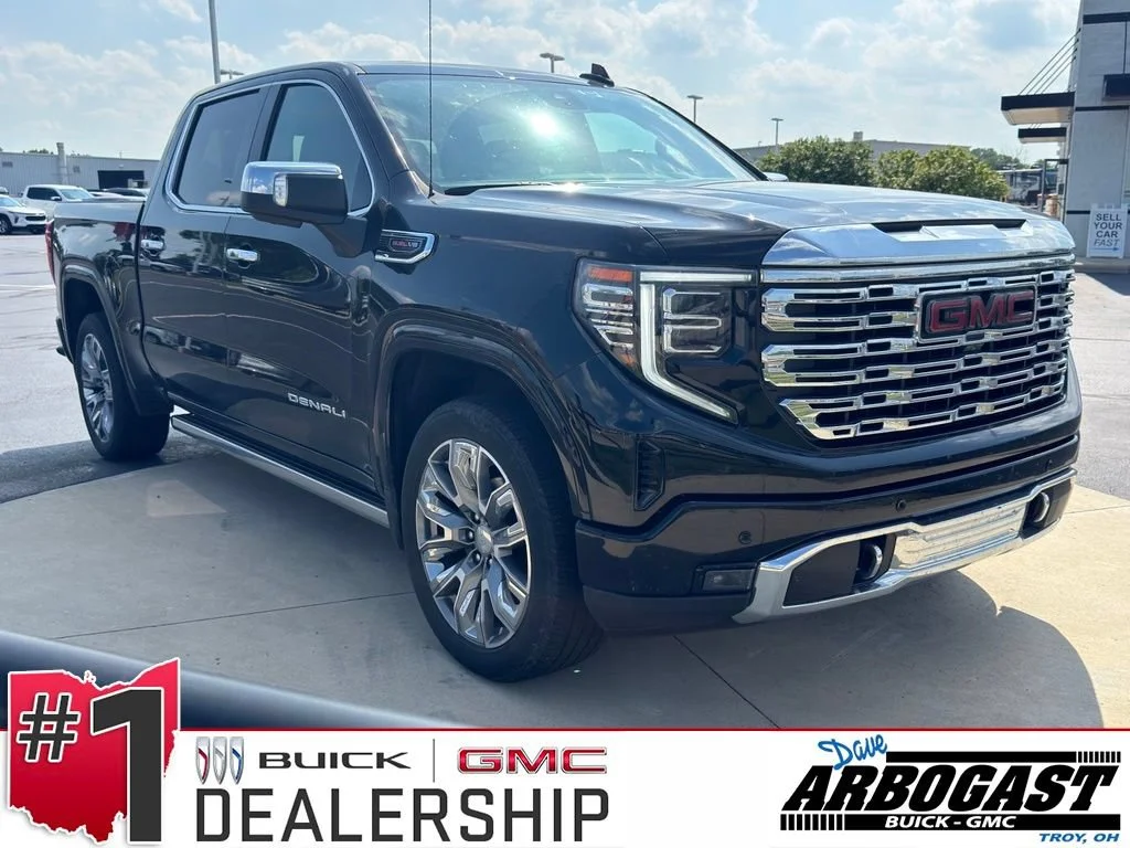 2024 GMC Sierra 4WD Crew Cab Short Box Denali's photo