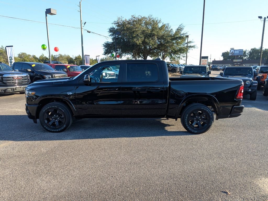 New 2026 Diamond Black Crystal Pearl-Coat Exterior Paint Ram Big Horn/Lone Star image 8