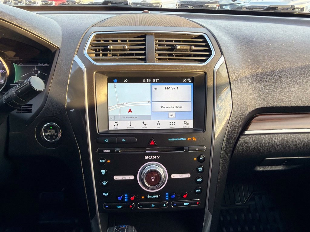 Used 2018 Blue Metallic Ford Limited image 30