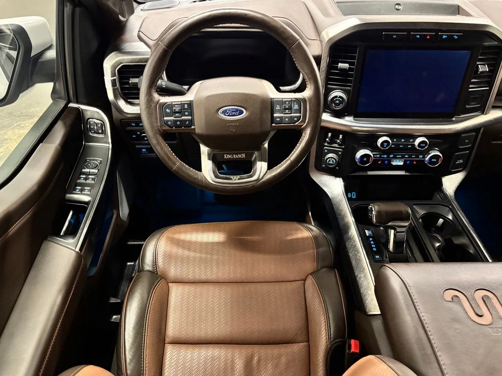Used 2023 Brown Ford King Ranch image 13