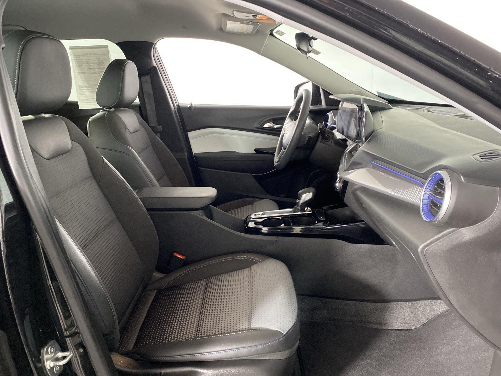 Used 2024 Mosaic Black Metallic Chevrolet LT image 23