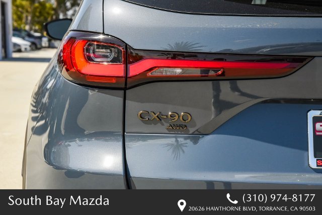 2026 Mazda CX-90 Premium Package - Photo 9