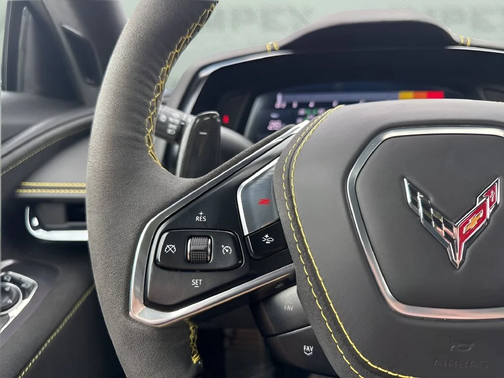 Used 2024 Yellow Chevrolet Z06 image 13