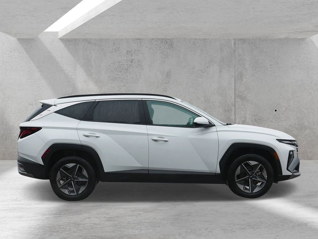Certified 2025 Hyundai Tucson SEL with VIN 5NMJBCDE2SH477358 for sale in White Bear Lake, Minnesota