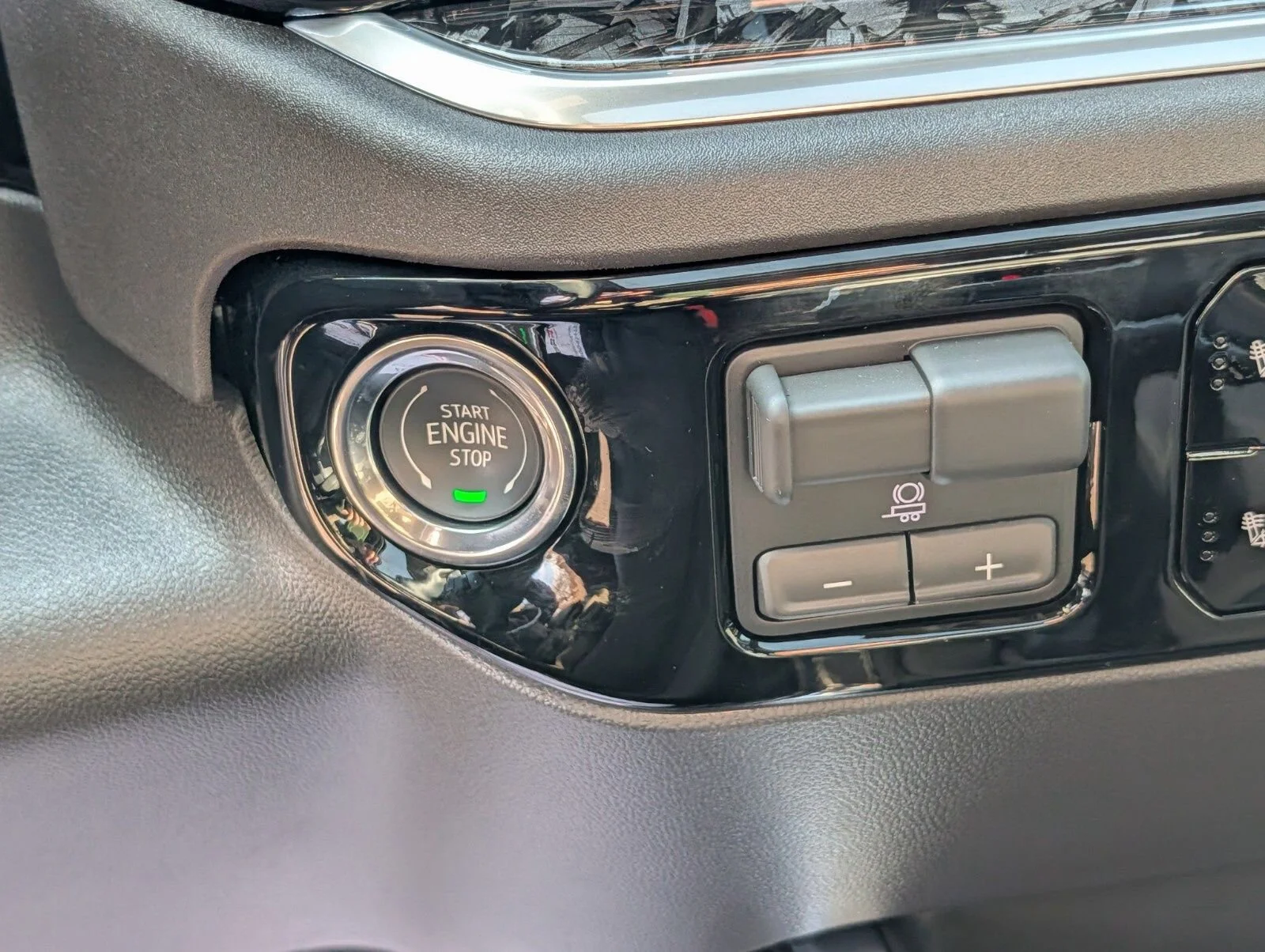 New 2026 Sterling Gray Metallic Chevrolet RST image 17