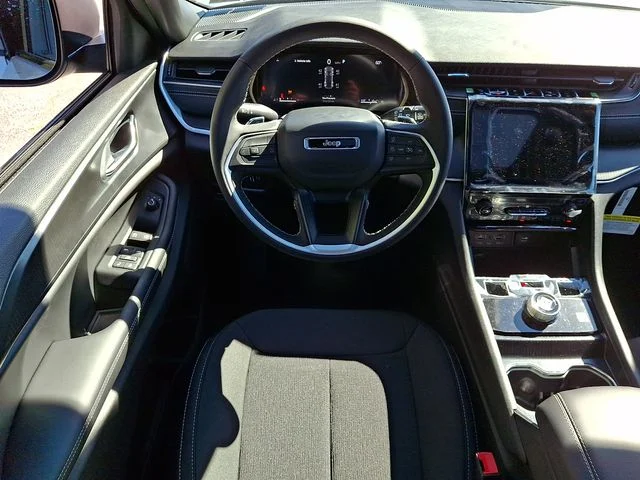 New 2025 Silver Jeep Laredo X image 11