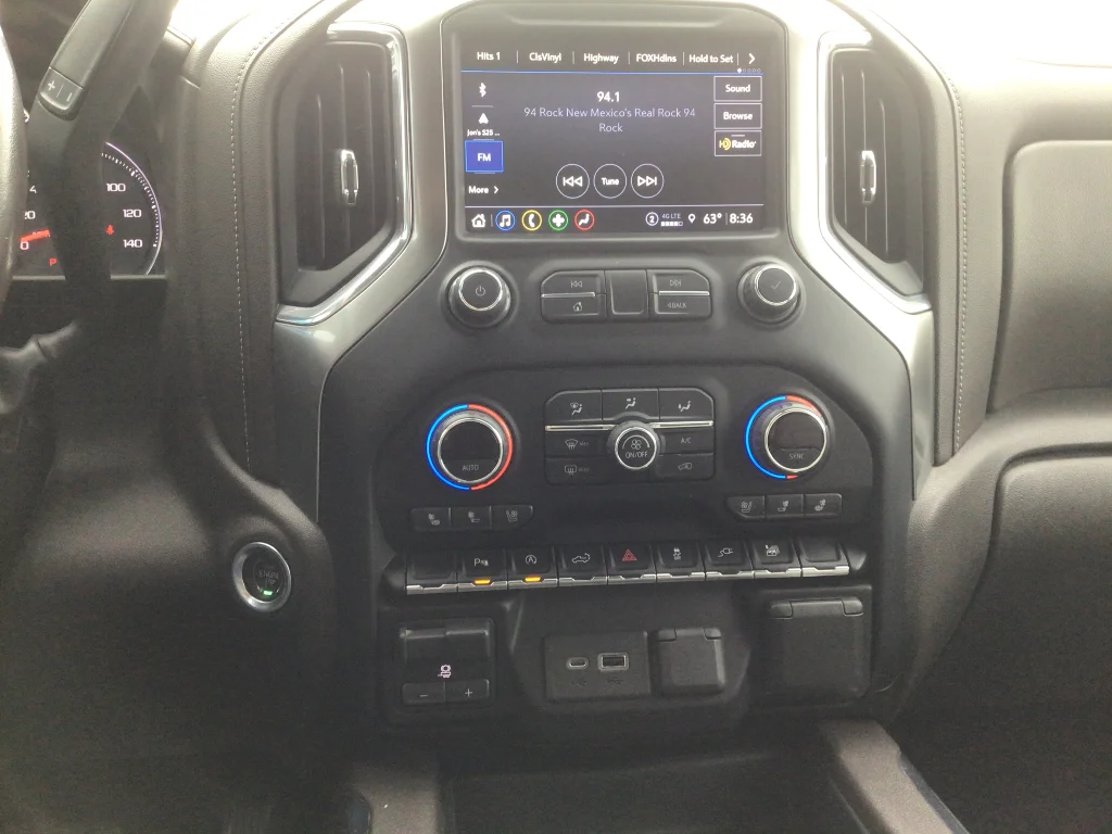 Used 2021 SUMMIT WHITE Chevrolet LTZ image 12