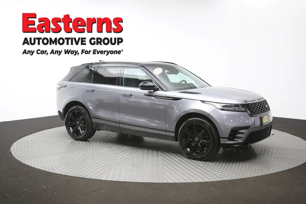 Used 2023 Gray Land Rover R-Dynamic S MHEV image 49