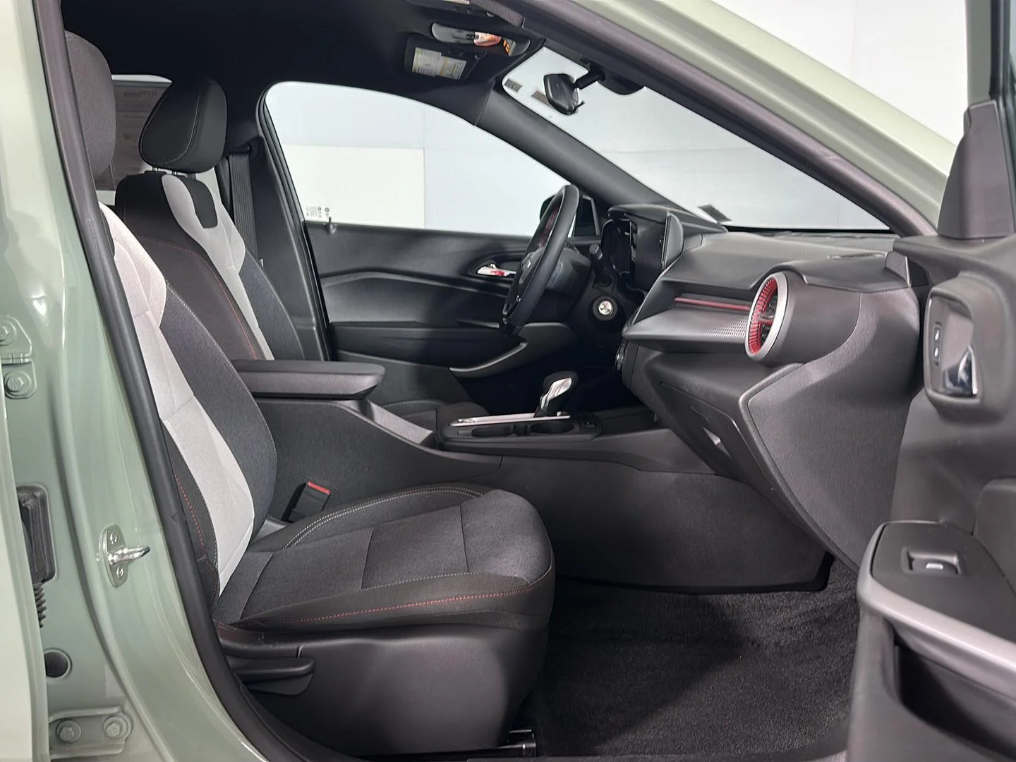 Used 2024 Cacti Green Chevrolet 1RS image 27